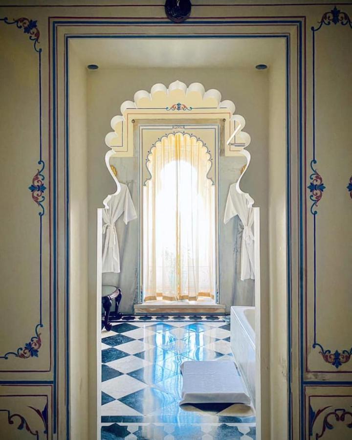 Shiv Niwas Palace By Hrh Group Of Hotels Udaipur Buitenkant foto